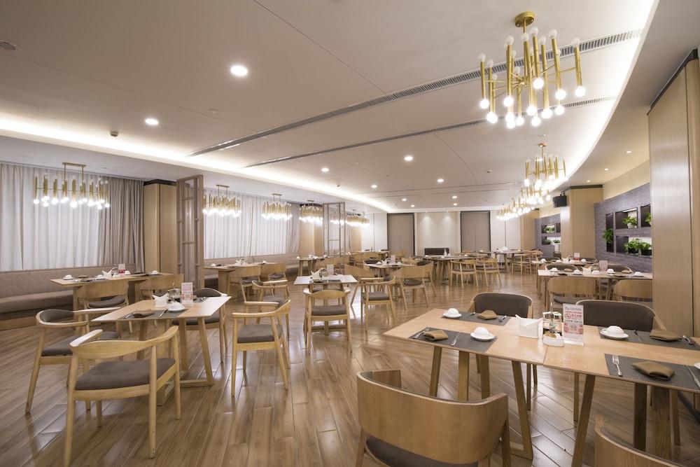 Jin Jiang Pine City Hotel Shanghai Exterior foto