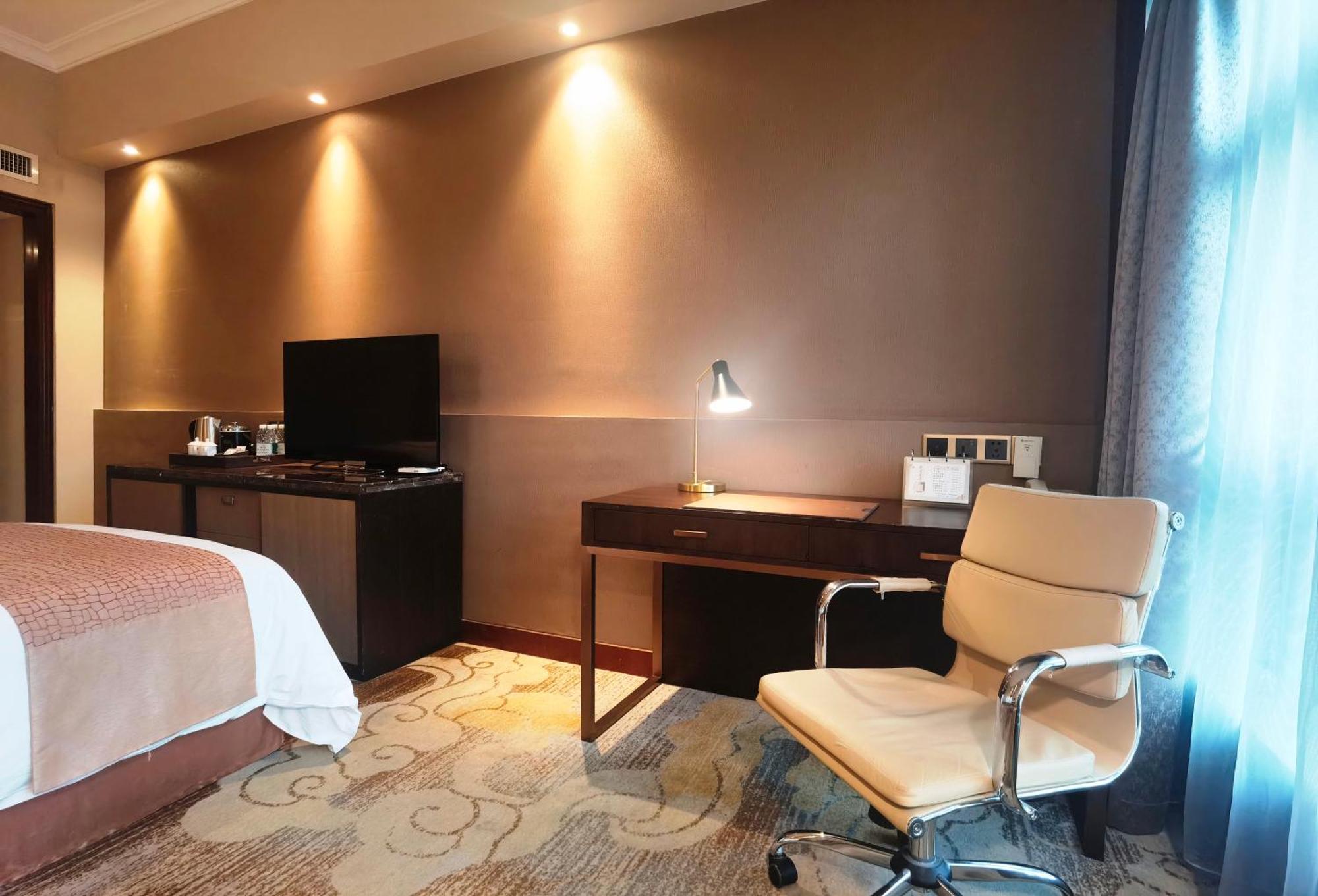 Jin Jiang Pine City Hotel Shanghai Exterior foto